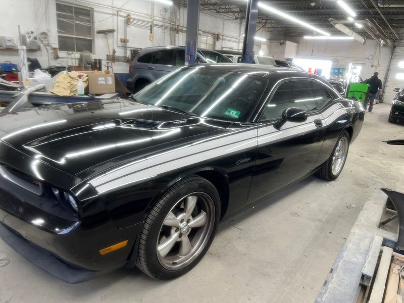 Load image into Gallery viewer, RT Side Stripe Decals for 2008-2014 Dodge Challenger (x2)
