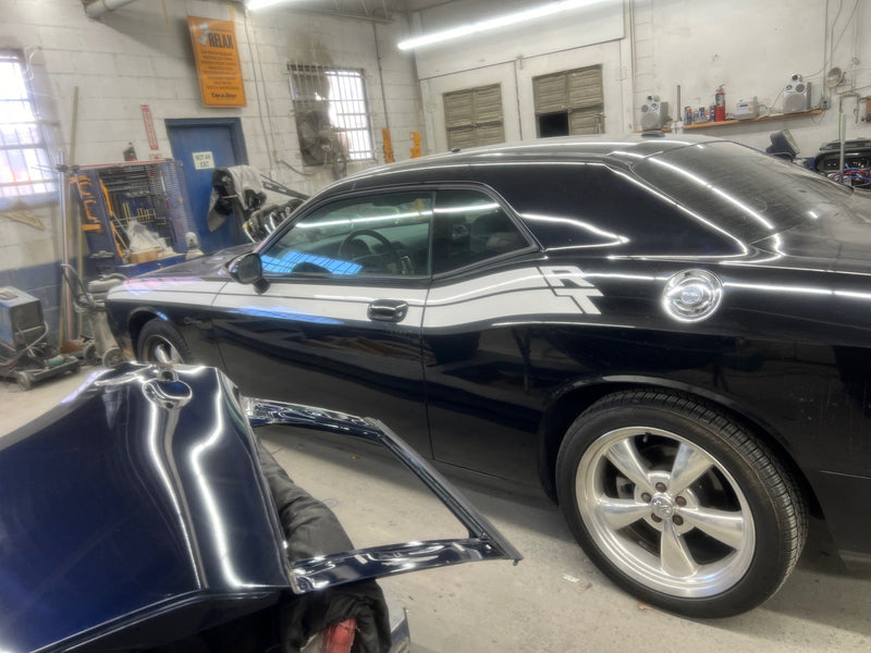 Load image into Gallery viewer, RT Side Stripe Decals for 2008-2014 Dodge Challenger (x2)
