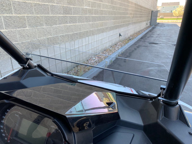 Load image into Gallery viewer, Polaris RS1 Half Windshield with Billet Clamps
