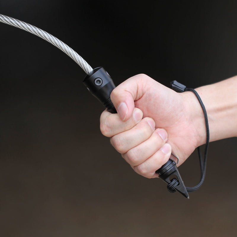 Load image into Gallery viewer, Stinger Whip Car Emergency Tool (Black)
