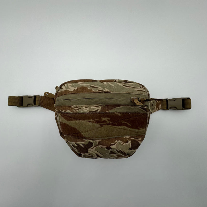 Load image into Gallery viewer, Multifunctional Fanny Pack (Various Colors and Patterns)

