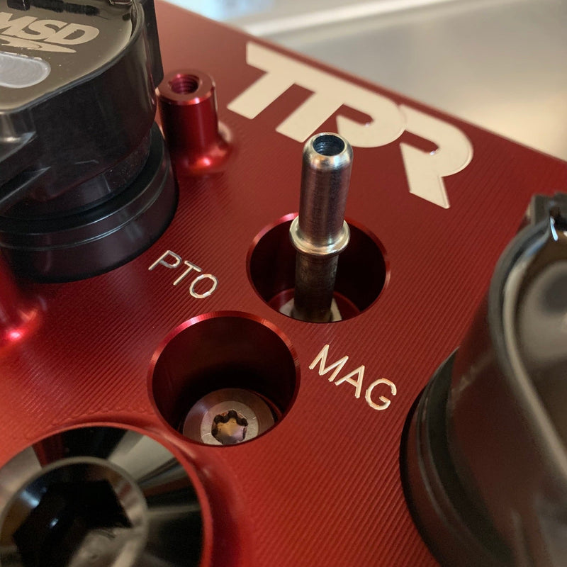 Load image into Gallery viewer, TPR016 - RED Billet Valve Cover W/Oilers - Turbo R / Pro XP
