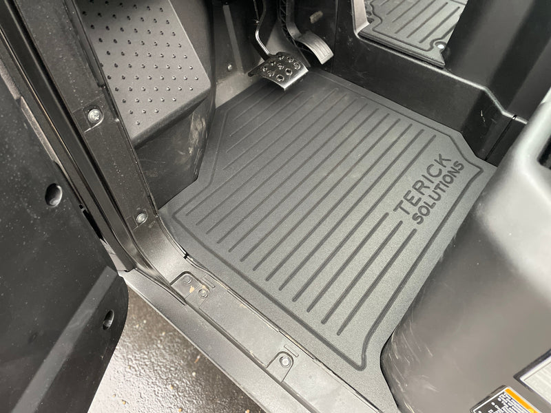 Load image into Gallery viewer, Kawasaki Ridge Crew Rubber Floor Mats
