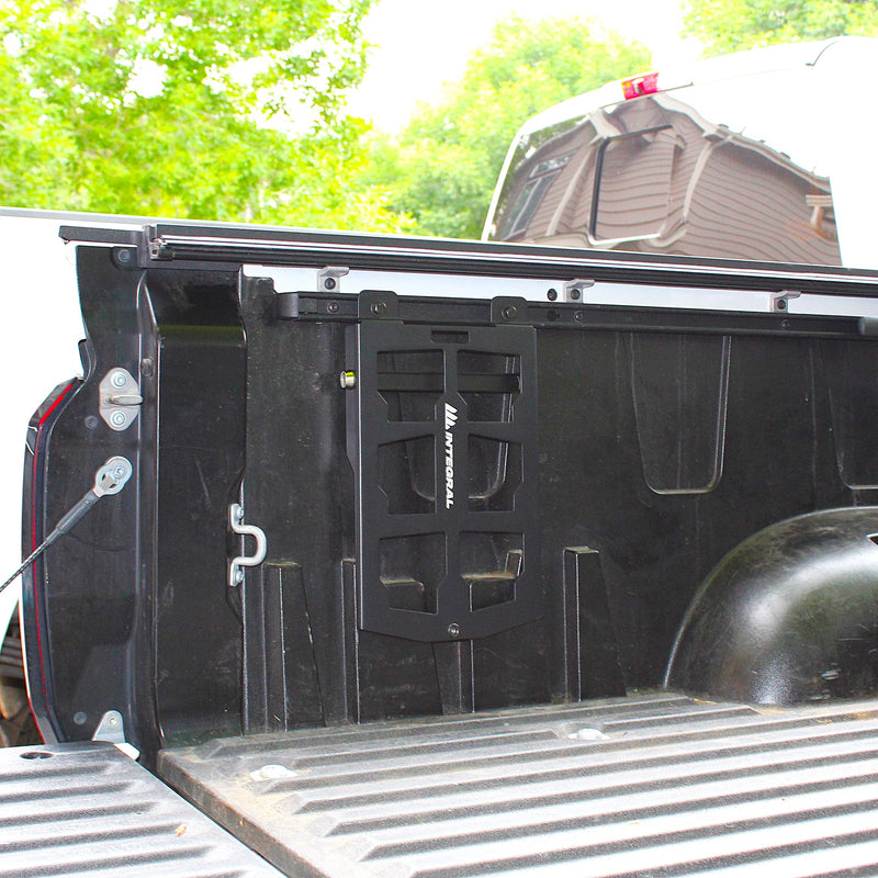 Load image into Gallery viewer, Integral Bedside Panel - Toyota Tundra (2007+)
