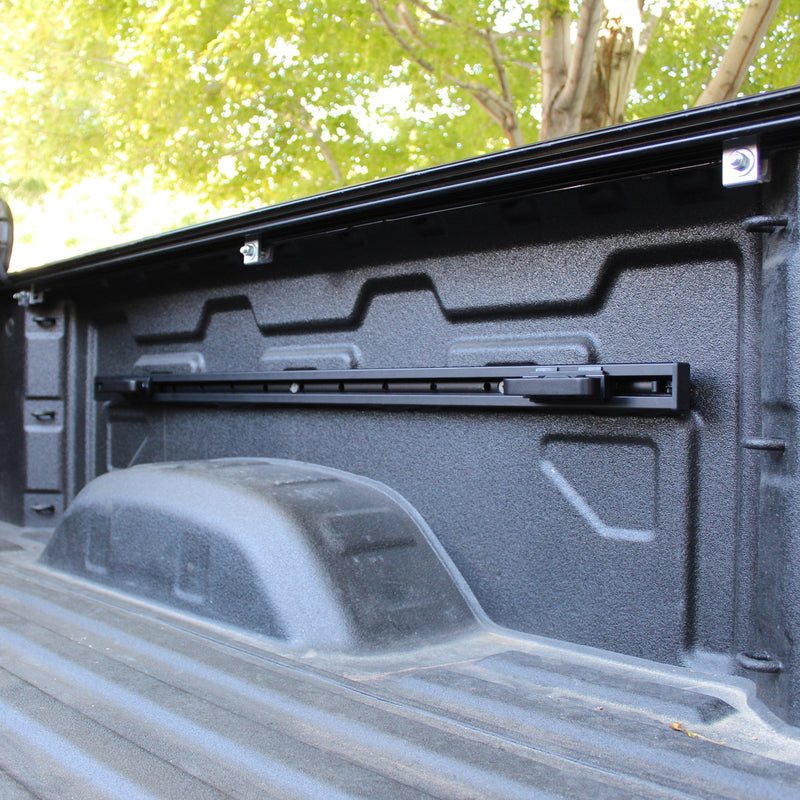 Load image into Gallery viewer, Integral Rails - Bedside Rail System - Chevrolet Silverado &amp; GMC Sierra 2500/3500 (2020+ 6'9" Bed Only)

