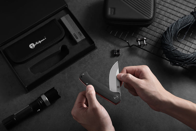 Load image into Gallery viewer, The Pathfinder Folding Pocket Knife Giftset for Men and Women (Silver and Red)
