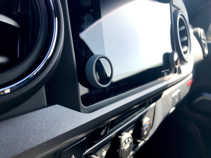 Load image into Gallery viewer, Radio Knob Grip Rings (2016+)
