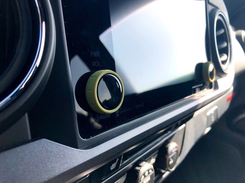 Load image into Gallery viewer, Radio Knob Grip Rings (2016+)
