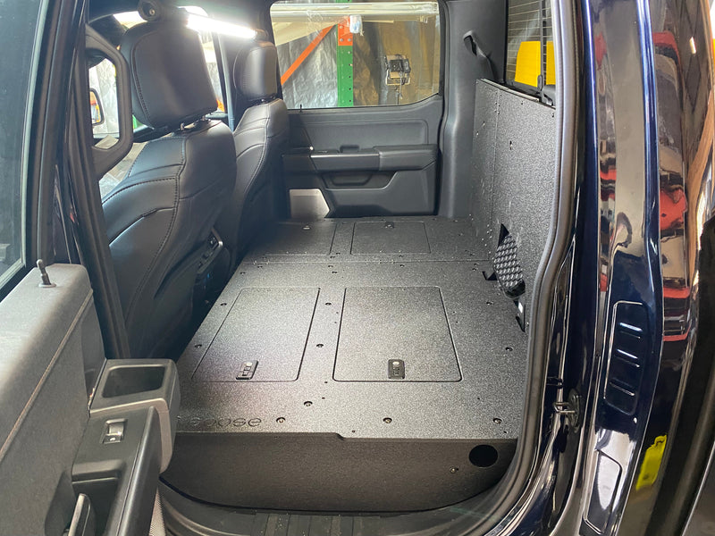 Load image into Gallery viewer, Ford Super Duty F250-F550 2017-Present 4th &amp; 5th Gen. Crew Cab - Second Row Seat Delete Plate System
