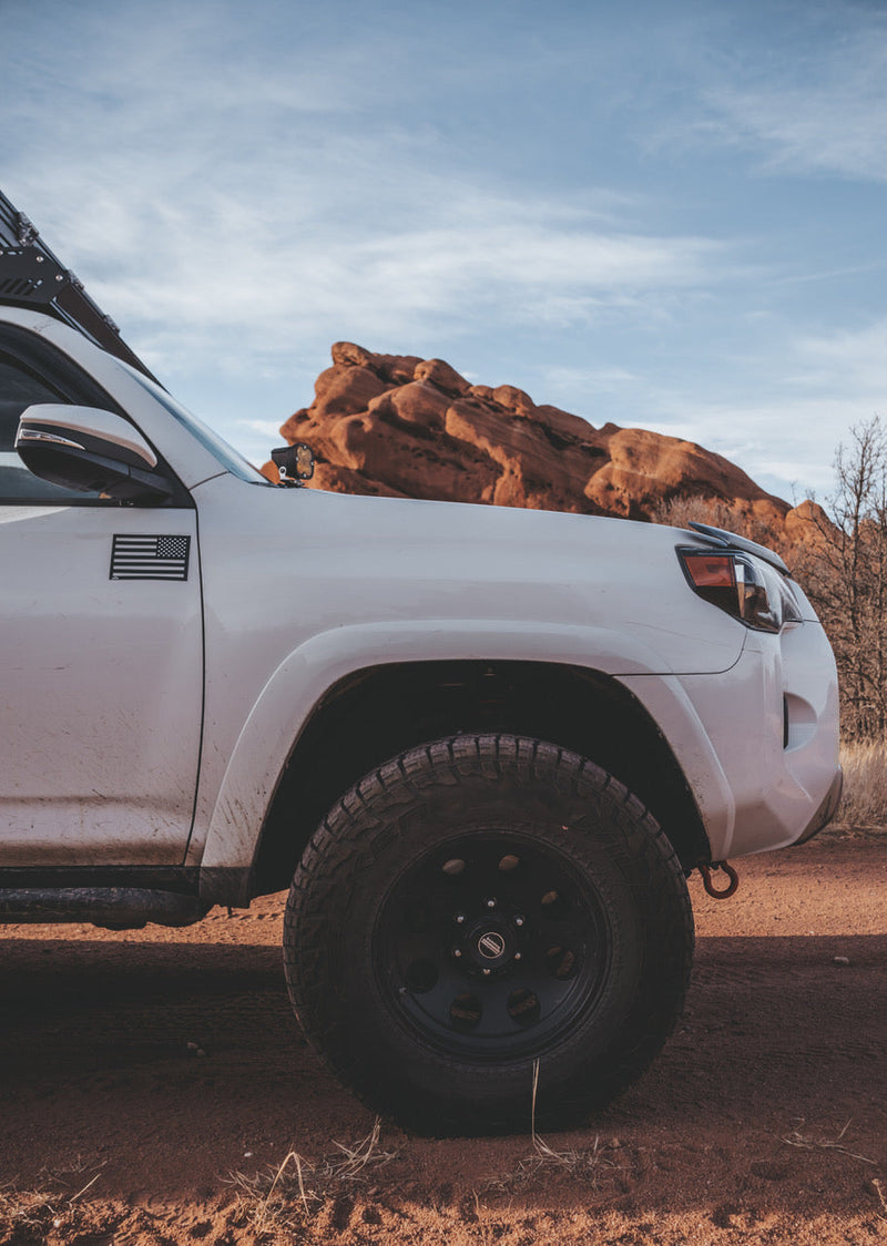 Load image into Gallery viewer, American Flag Magnets Brilliant White Stars w/ Tactilian Logo
