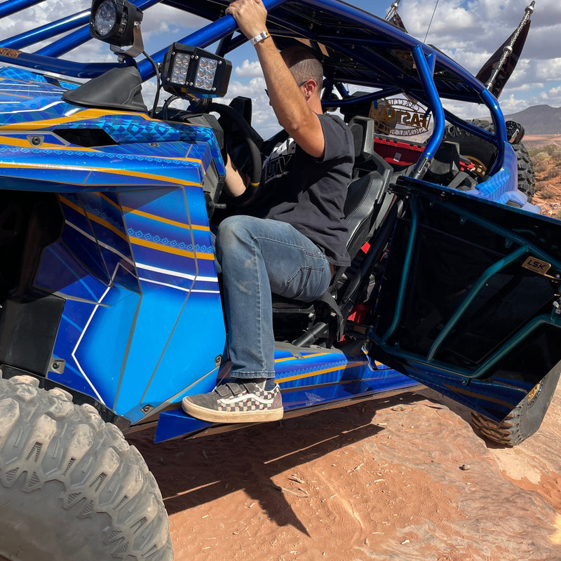 Load image into Gallery viewer, Polaris RZR Pro R / Turbo R / Pro XP 4-Seat Rock Slider Steps
