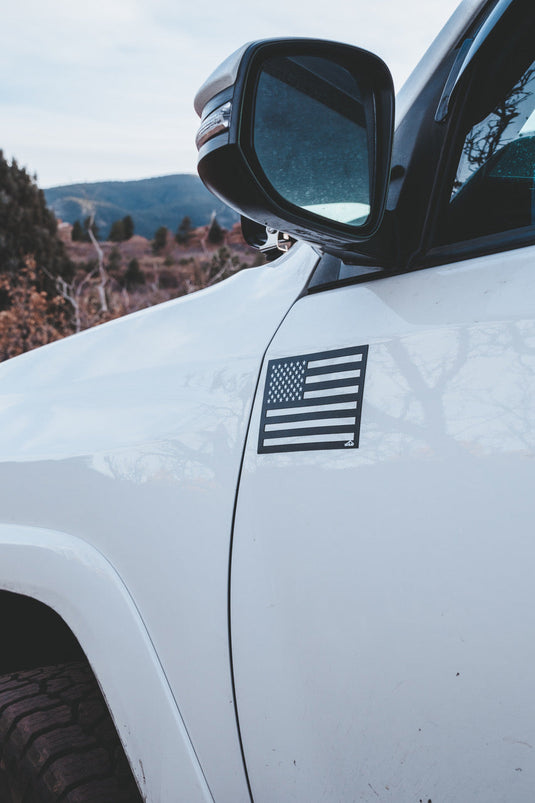 American Flag Magnets Brilliant White Stars w/ Tactilian Logo