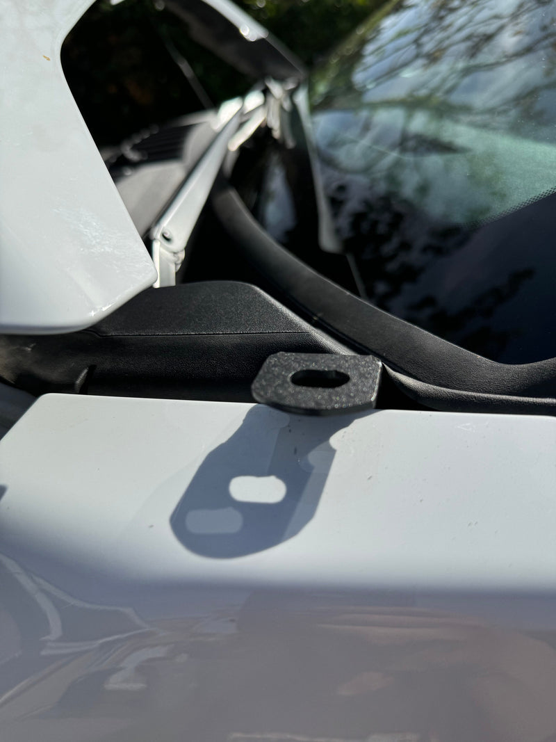 Load image into Gallery viewer, 2023+ Ford Super Duty F250/350/450 Hood Mount Kit/Ditch Lights
