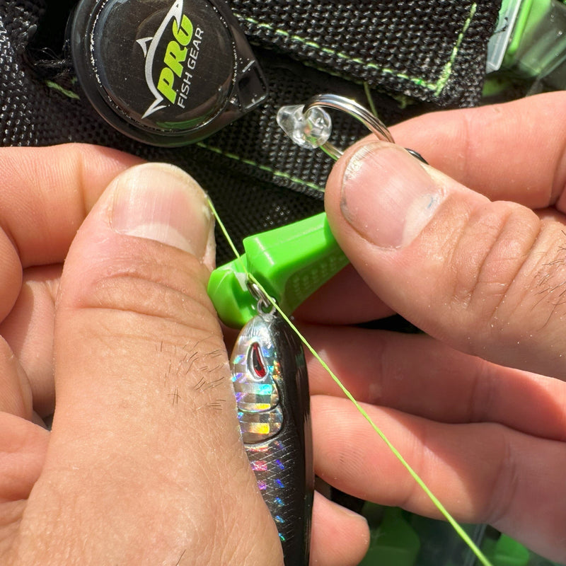 Load image into Gallery viewer, Line Cutterz Ceramic Blade Zipper Pull - Green
