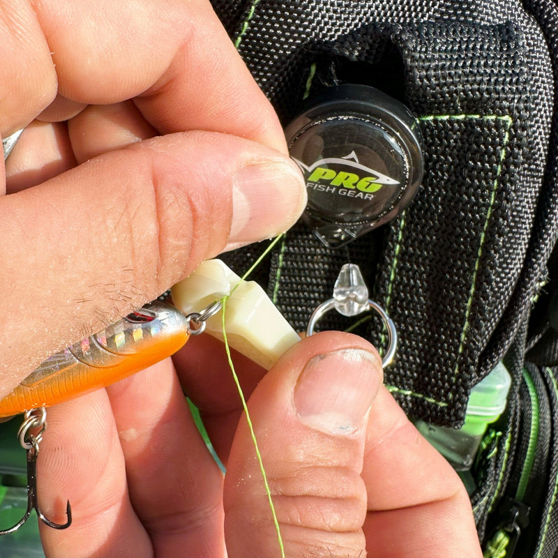 Load image into Gallery viewer, Line Cutterz Ceramic Blade Zipper Pull - Glow-in-the-Dark
