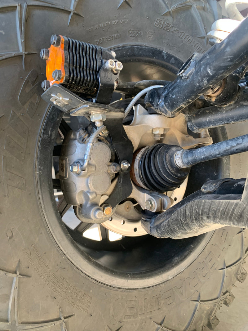 Load image into Gallery viewer, Can Am Maverick X3 Steerable Knuckle Pod Light Mounts (2017-2022)
