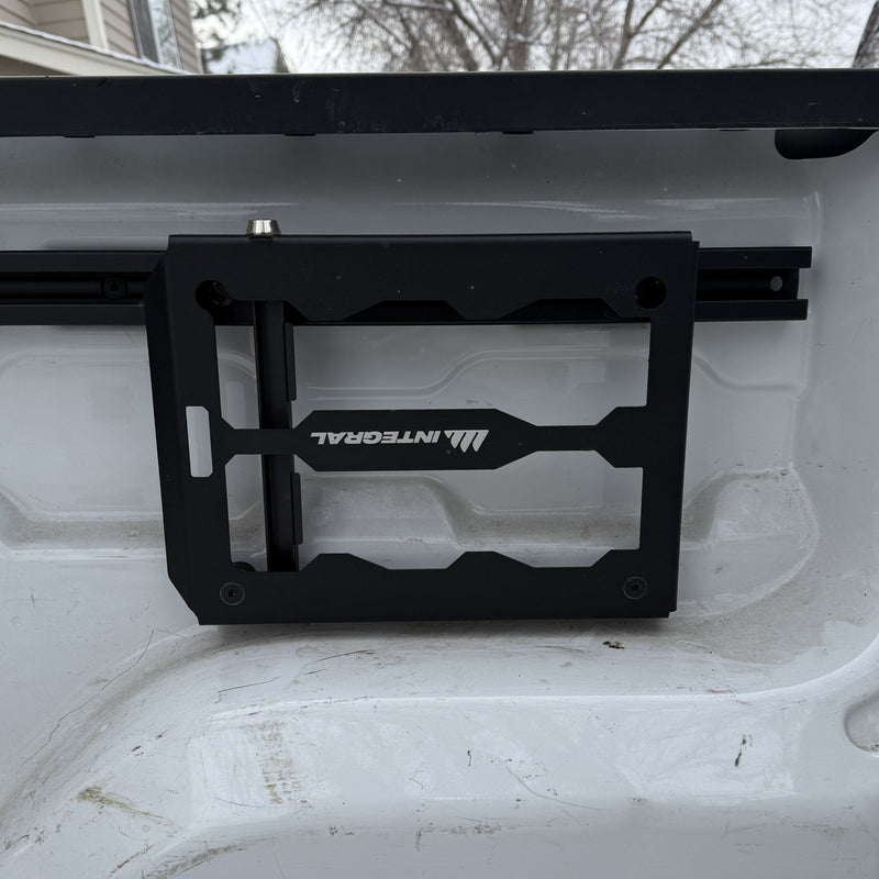 Load image into Gallery viewer, Integral Rails - Bedside Rail System - Chevrolet Colorado &amp; GMC Canyon (2023+)
