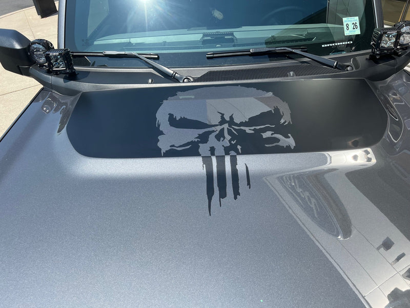Load image into Gallery viewer, Skull Hood Decal for 2021-2025 Ford Bronco
