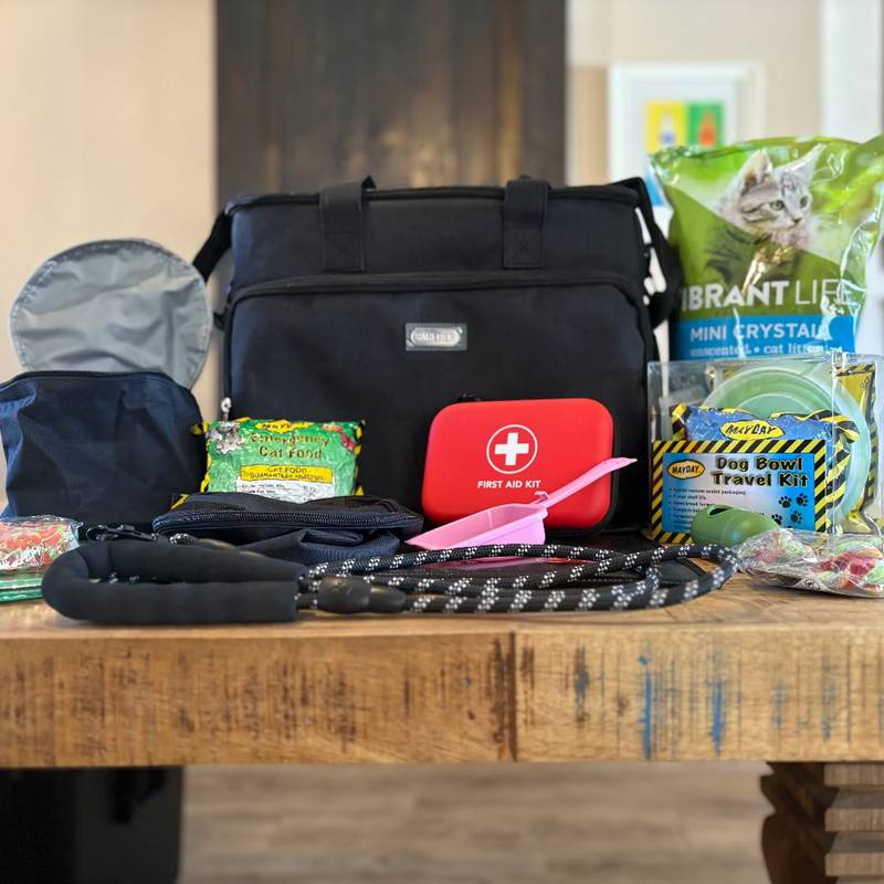 Load image into Gallery viewer, The Safe Pet Kit: Must-Have Pet Kit for Disaster Situations
