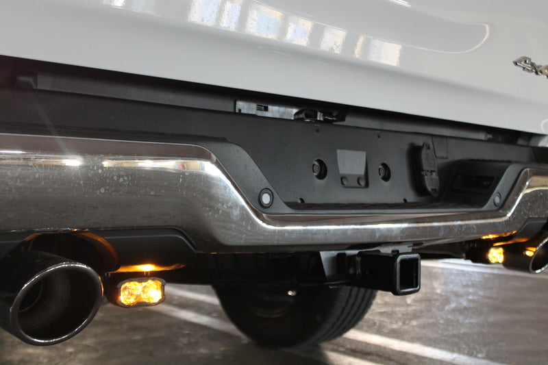 Load image into Gallery viewer, 2019+ RAM 1500 Reverse Light
