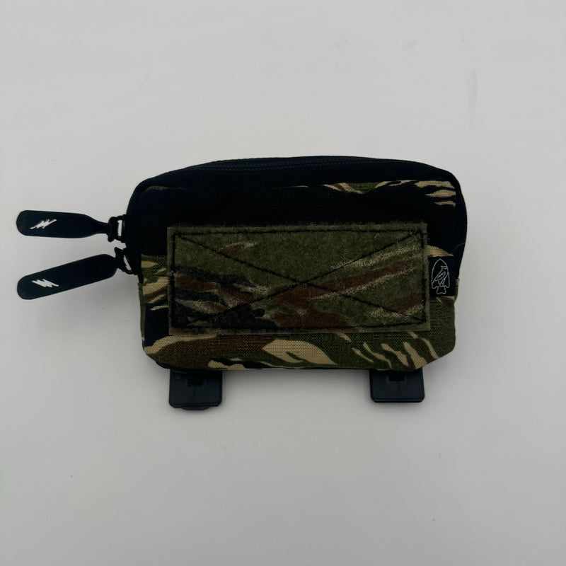 Load image into Gallery viewer, Admin Pouch
