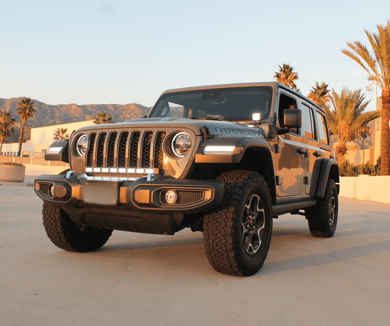 Load image into Gallery viewer, 2017-2024 Jeep Wrangler (JL) 30in Light Bar - PRO
