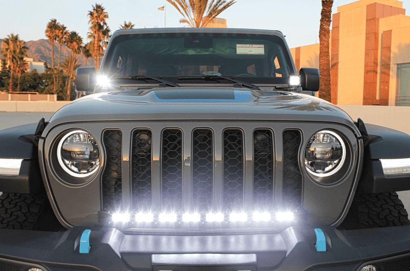 Load image into Gallery viewer, 2017-2024 Jeep Wrangler (JL) 30in Light Bar - PRO
