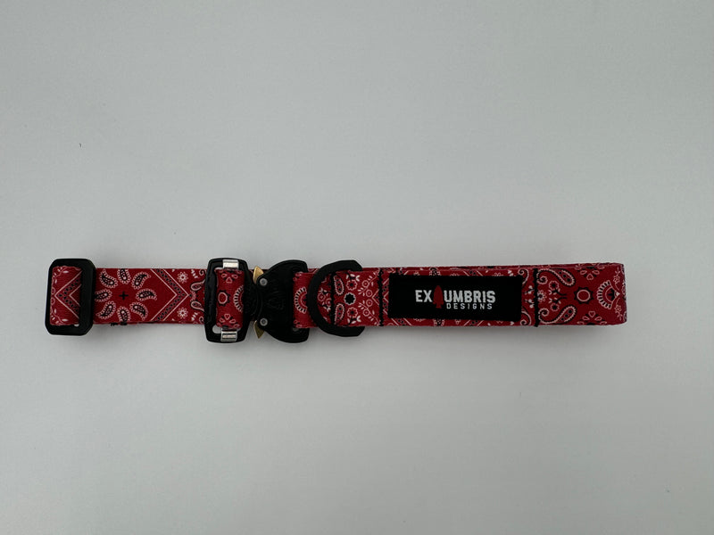 Load image into Gallery viewer, Cobra Buckle Dog Collar
