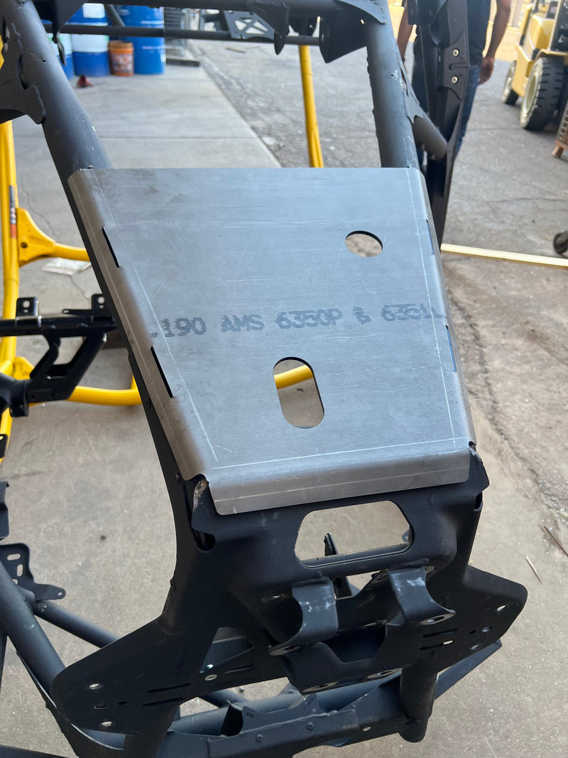 Load image into Gallery viewer, CAN AM MAVERICK R 2 SEAT REAR SKID/GUSSET PLATE
