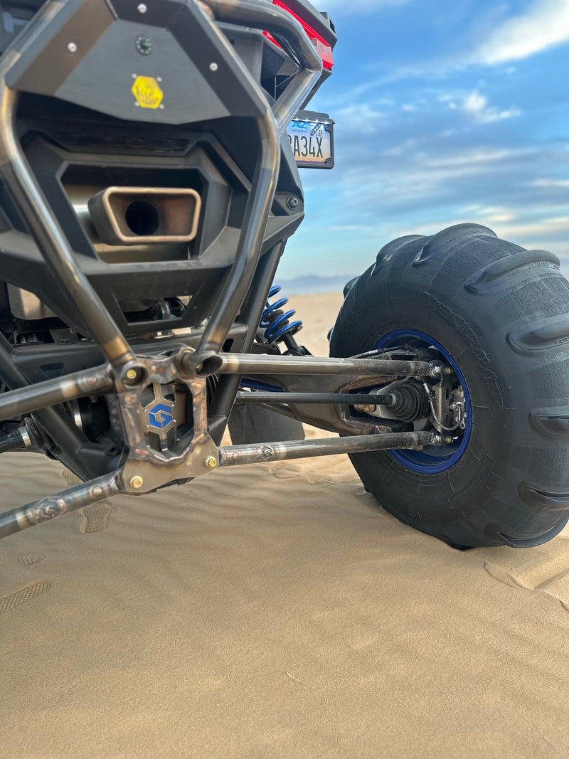 Load image into Gallery viewer, POLARIS PRO R &amp; TURBO R LINK PLATE
