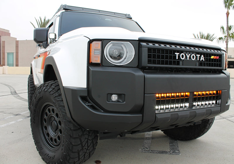 Load image into Gallery viewer, 2024+ Toyota Land Cruiser Dual 30s Light Bars - Slim
