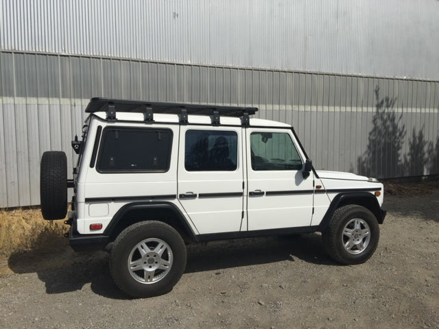 Load image into Gallery viewer, Mercedes G Wagen K9 Roof Rack Kit
