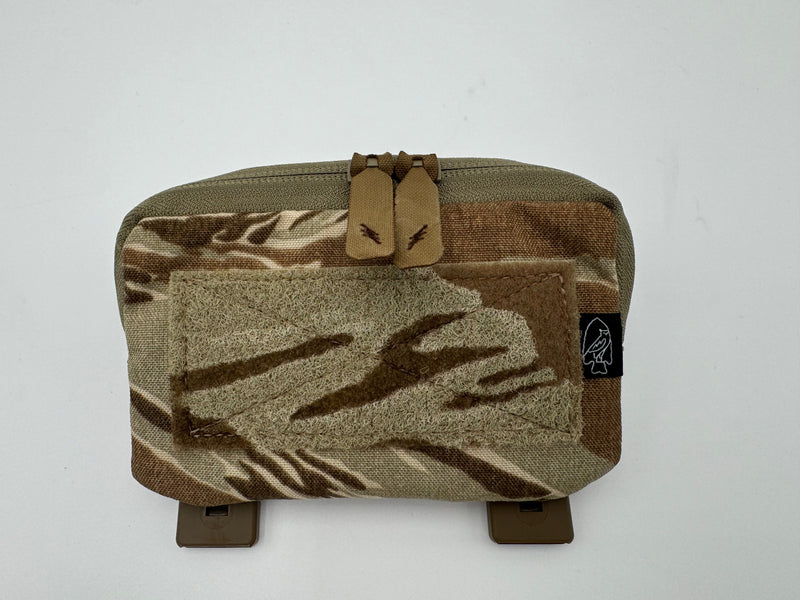 Load image into Gallery viewer, Admin Pouch
