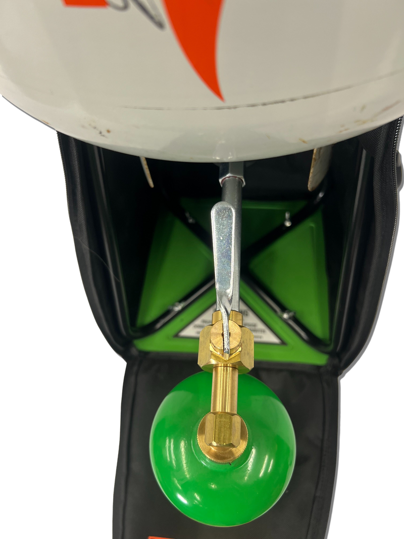 Load image into Gallery viewer, Refillable 1LB Propane Travel Kit
