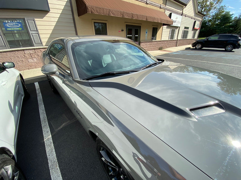 Load image into Gallery viewer, Hood Spear Decals for 2015-2024 Dodge Challenger
