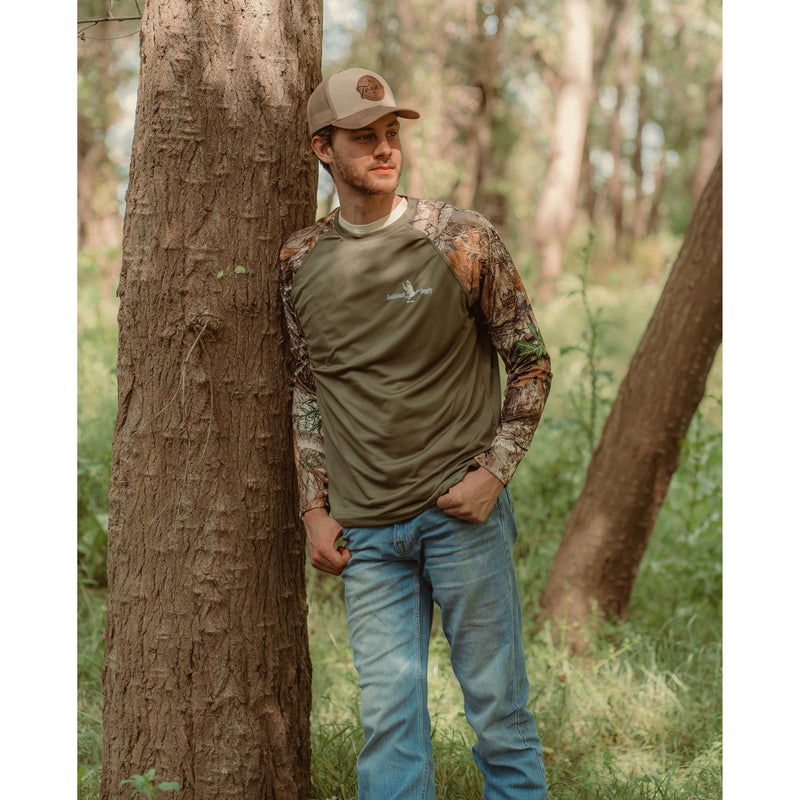 Load image into Gallery viewer, Shoot 'Em Hunting Long Sleeve
