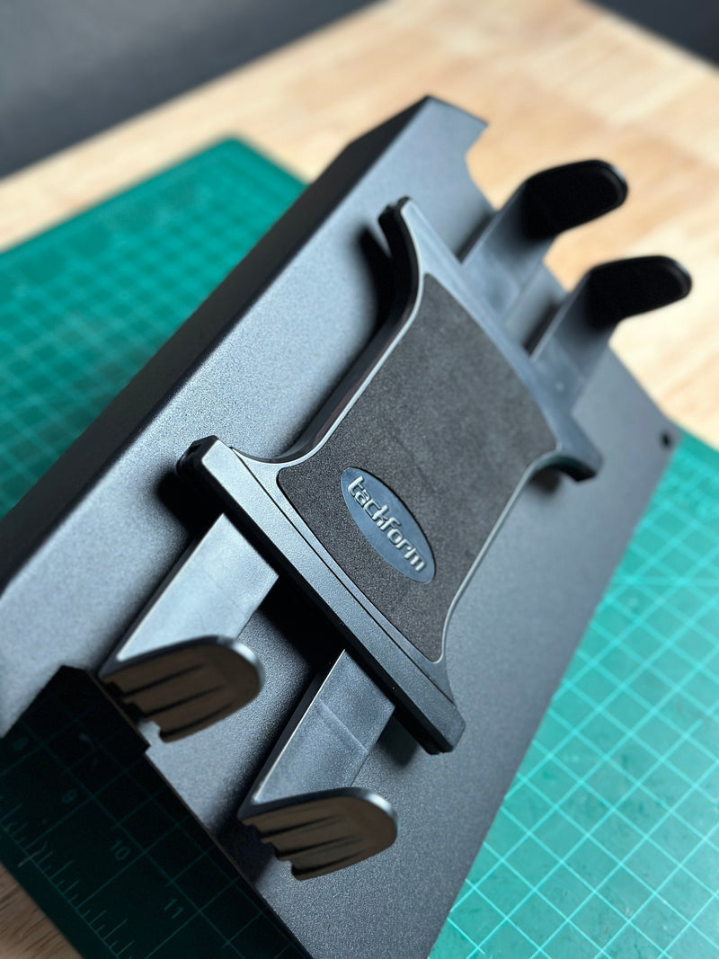 Load image into Gallery viewer, SFM Turbo S Universal Tablet/Garmin Mount
