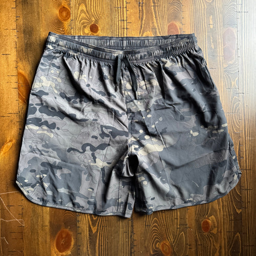 SHORTS - BLACK MULTICAM