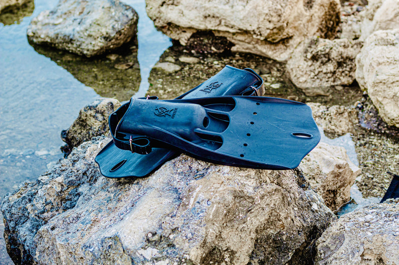 Load image into Gallery viewer, ATACLETE &#39;The Essentials&#39; USCG Rescue Swimmer (AST) Training Pack
