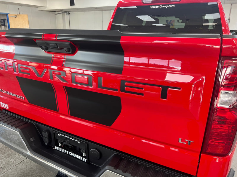 Load image into Gallery viewer, OE Style Tailgate Stripe Decals And Word Insert for 2019-2024 Chevrolet Silverado
