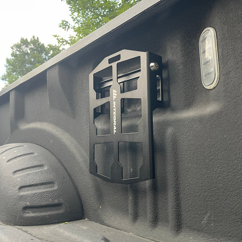 Load image into Gallery viewer, Integral Boxlink Plate (Half) - Ford F150 &amp; RAPTOR (2015+), Super Duty (2017+)
