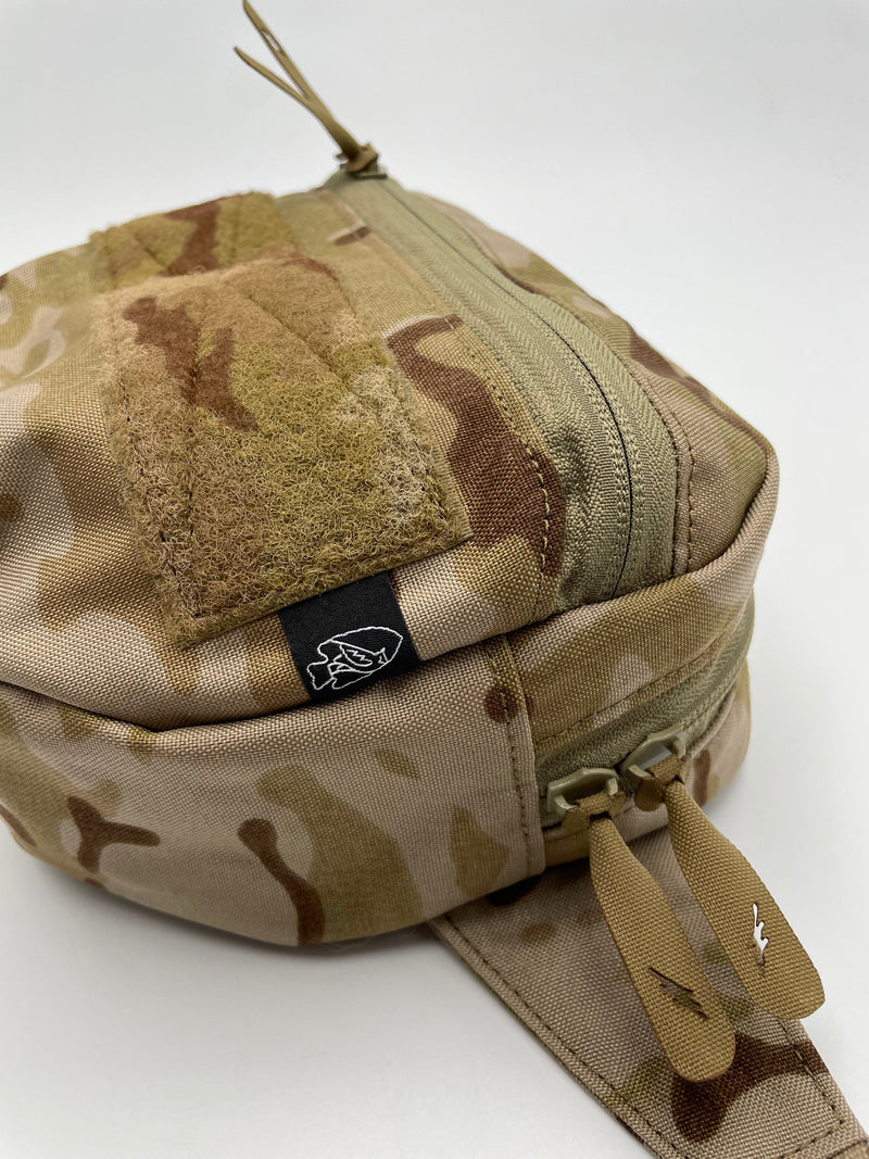 Load image into Gallery viewer, Multifunctional Fanny Pack (Various Colors and Patterns)
