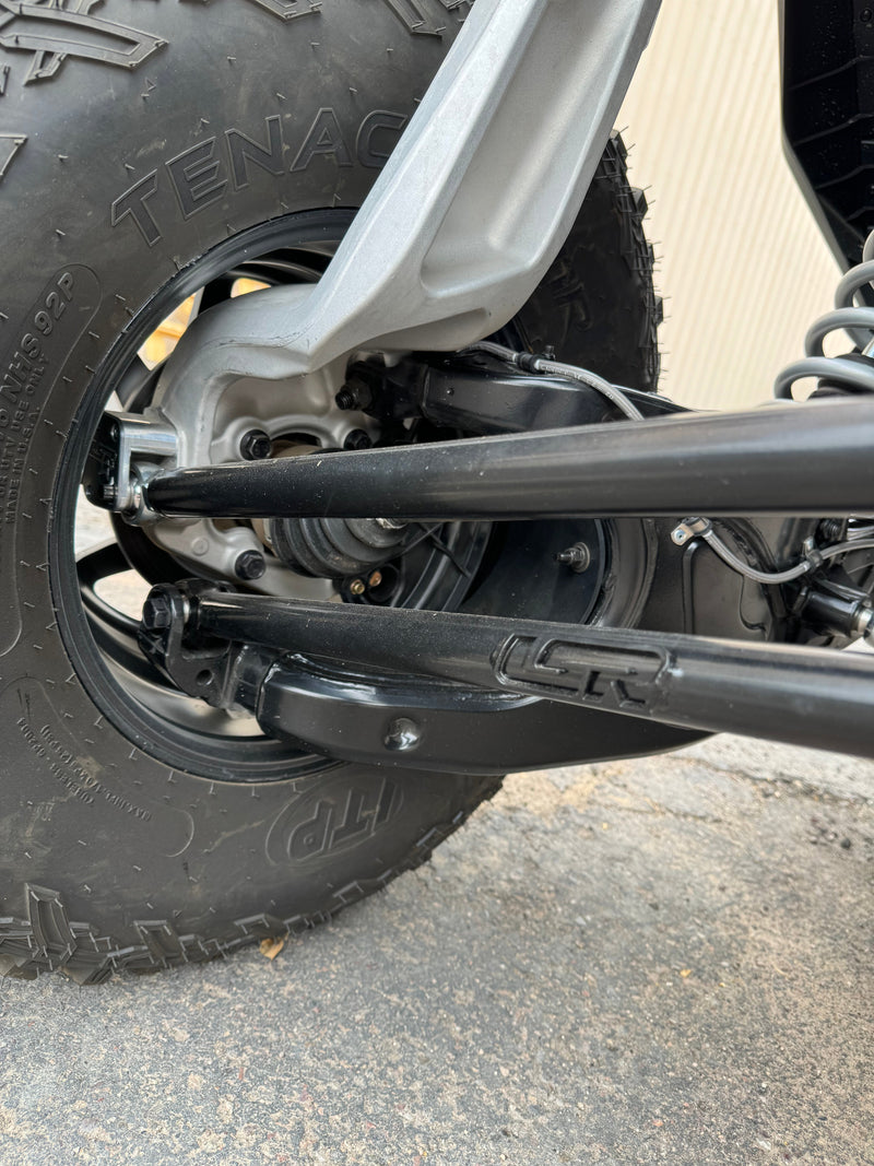 Load image into Gallery viewer, CAN AM MAVERICK R RADIUS ROD KIT
