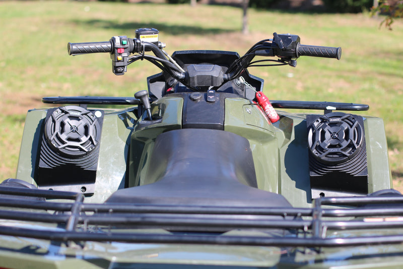 Load image into Gallery viewer, Tracker Offroad 570 (2017–2022) Custom Fit Waterproof Fender Speaker Pods
