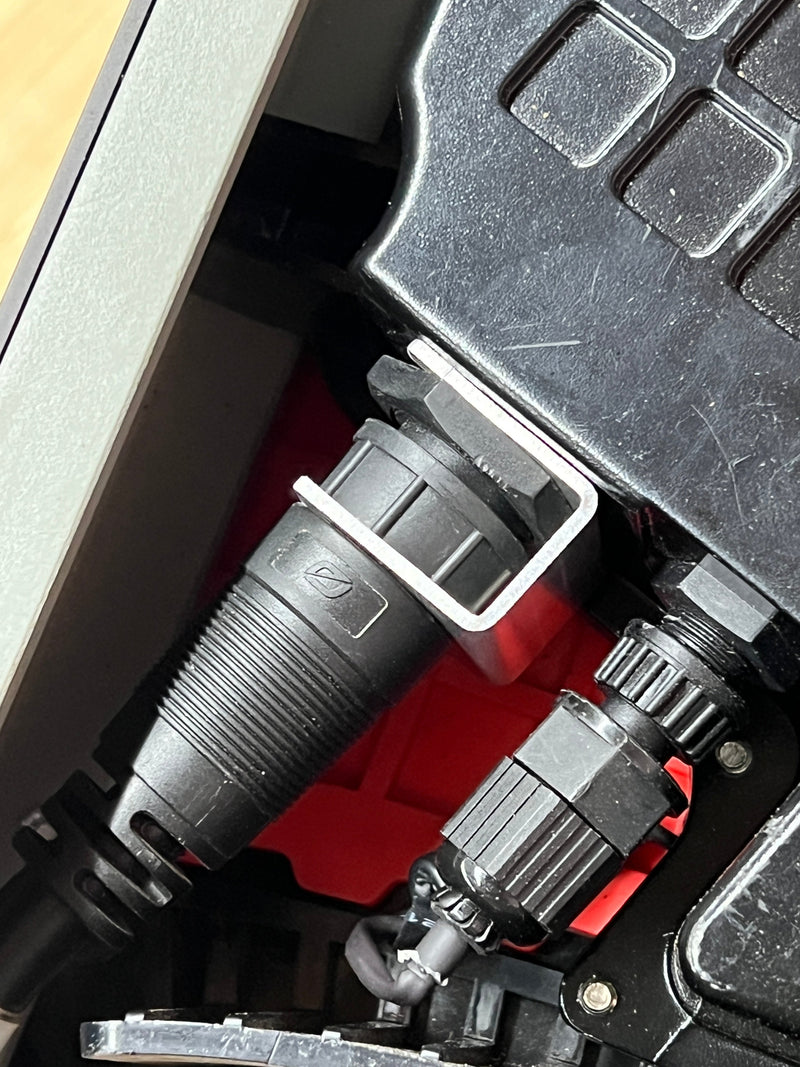 Load image into Gallery viewer, GT Motor Cable Retainer Clip
