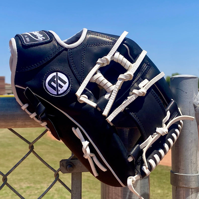 Load image into Gallery viewer, NO E I-WEB SPIRAL D.W.C. Fielders Glove - 004
