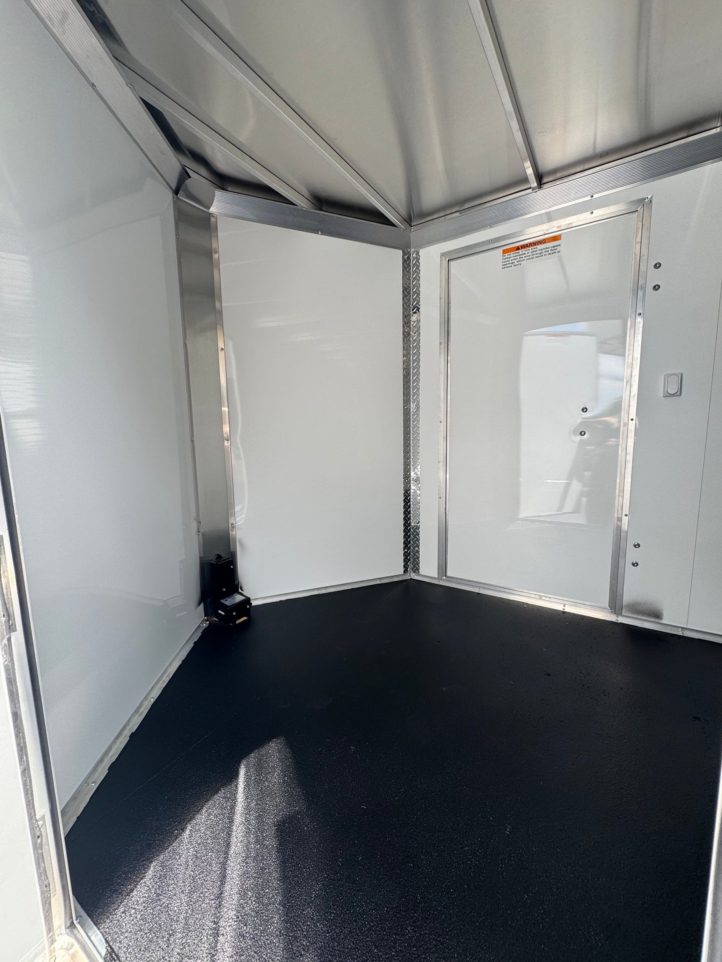 Alcom 7x16 Aluminum Tandem Axle Enclosed Trailer - 10k