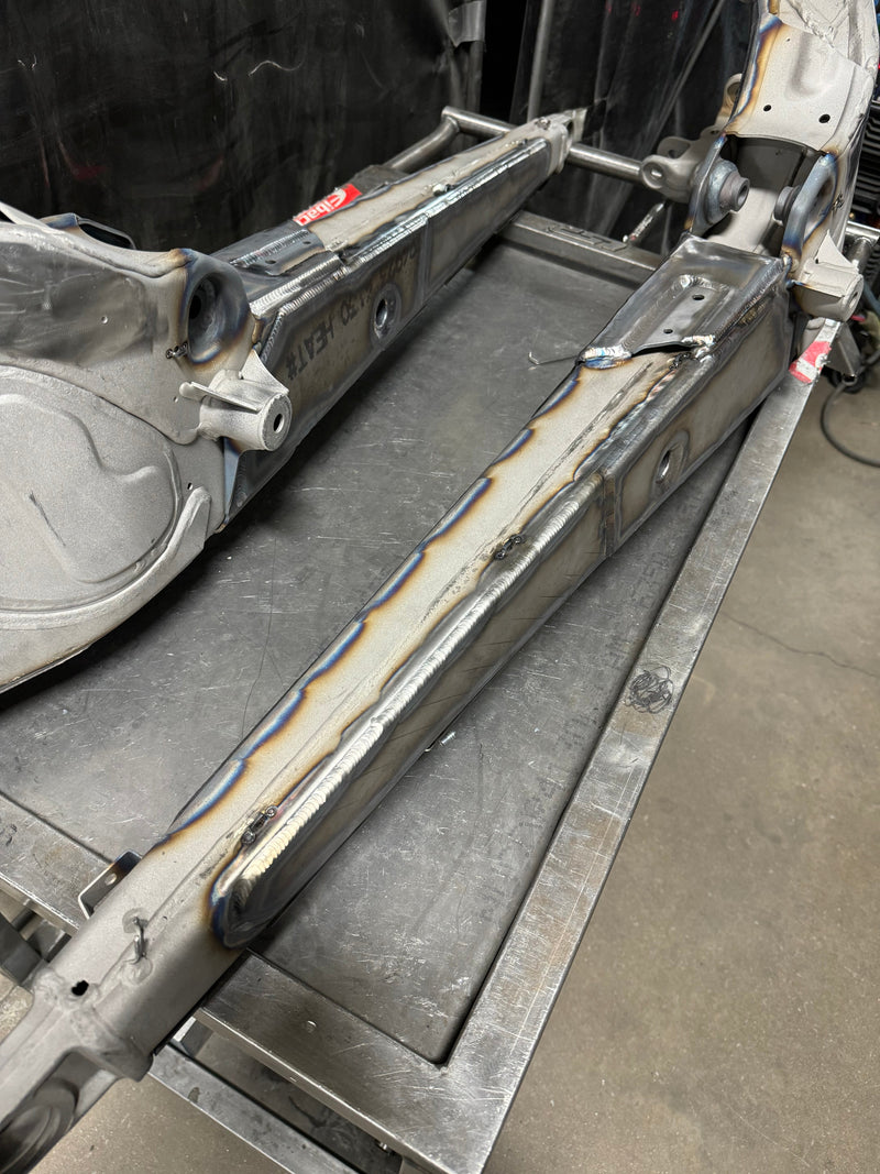 Load image into Gallery viewer, CAN-AM MAVERICK R TRAILING ARM GUSSET KIT
