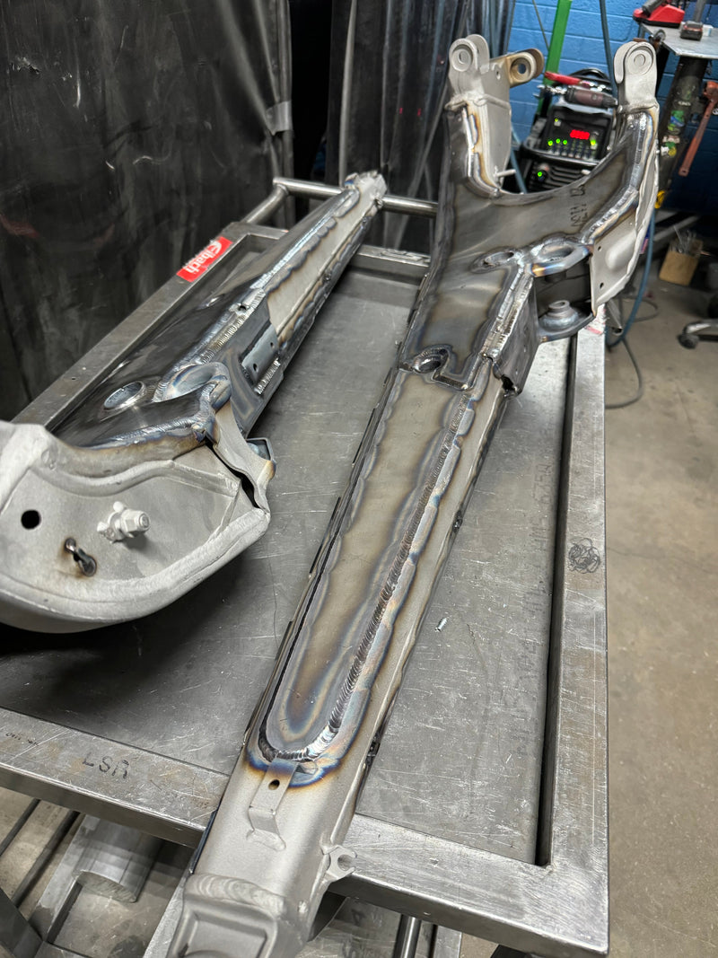 Load image into Gallery viewer, CAN-AM MAVERICK R TRAILING ARM GUSSET KIT
