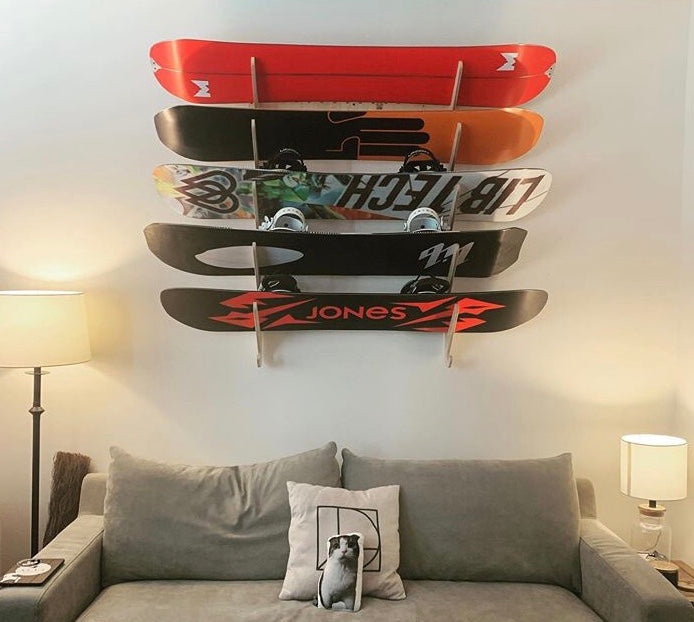 Load image into Gallery viewer, THE LIFTY snowboard wall rack
